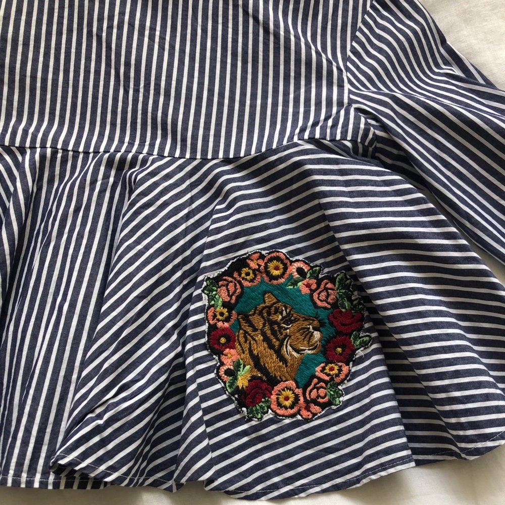 Stripe Ruffle Tiger Embroidered Top - Picture 3 of 6